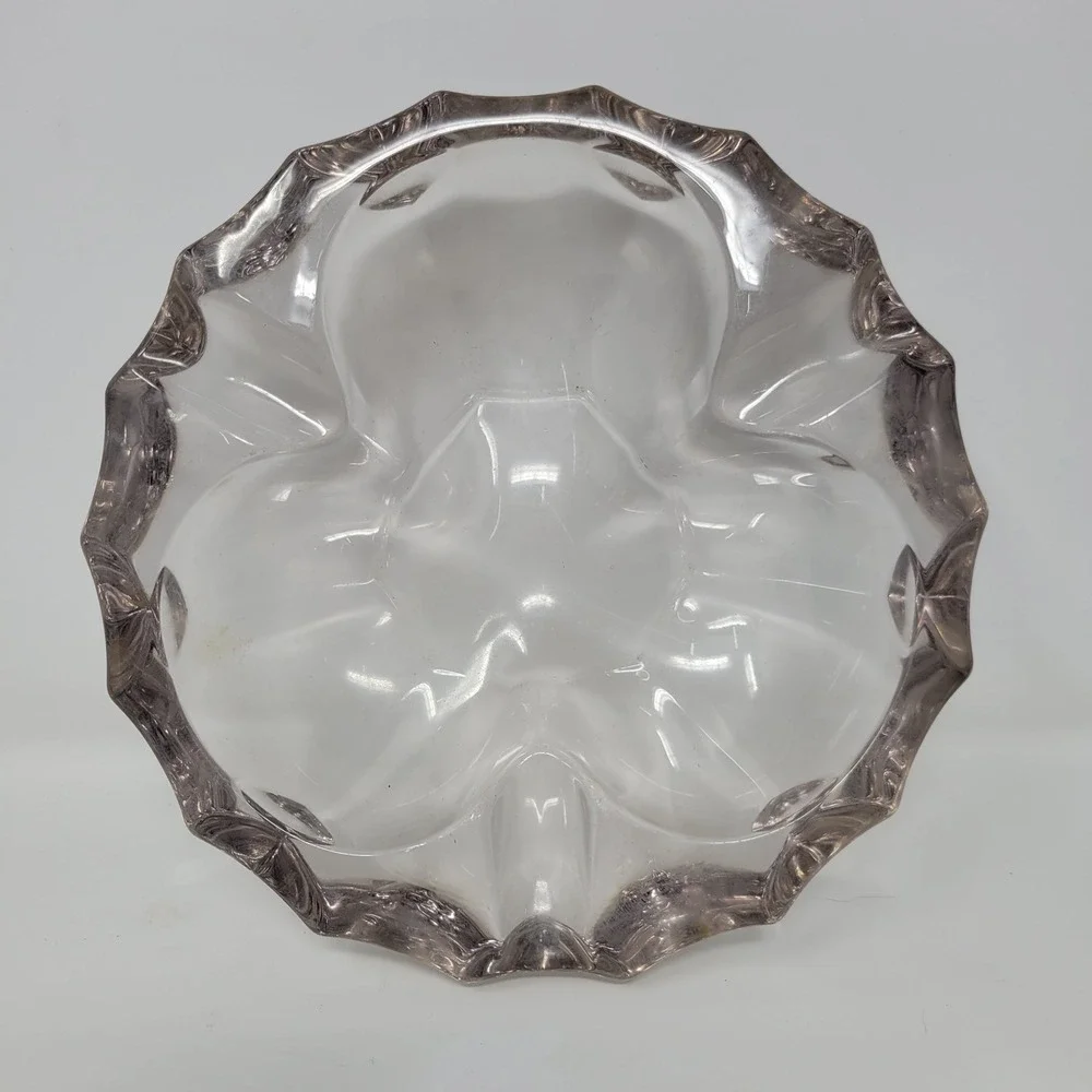 Vintage Clear Crystal Glass Ashtray Ashtray Dish‎ with Scalloped Edge